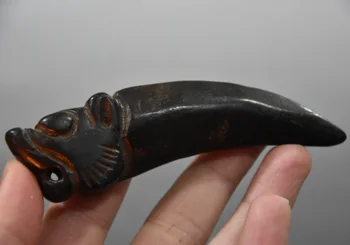 Čína Hongshan Kultúry Ručne vyrezávané amulet Tiger zub Meteorit Prívesok Starobylé