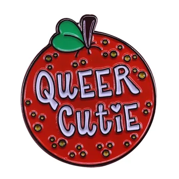 Queer cutie brošňa oranžové ovocie smalt pin gay pride LGBT odznak